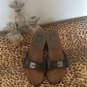 Old school Dr. Scholl's